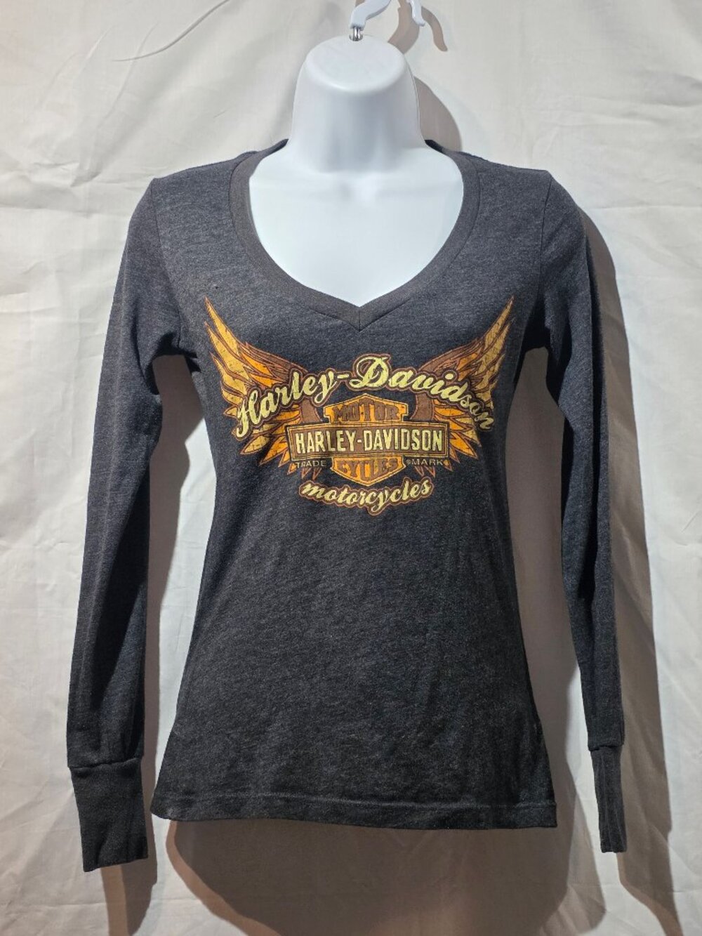VINTAGE Harley-Davidson Hollywood CA Long Sleeve Winged Graphic Tee